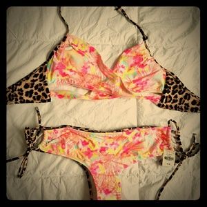 New Vs pink bathing suit.